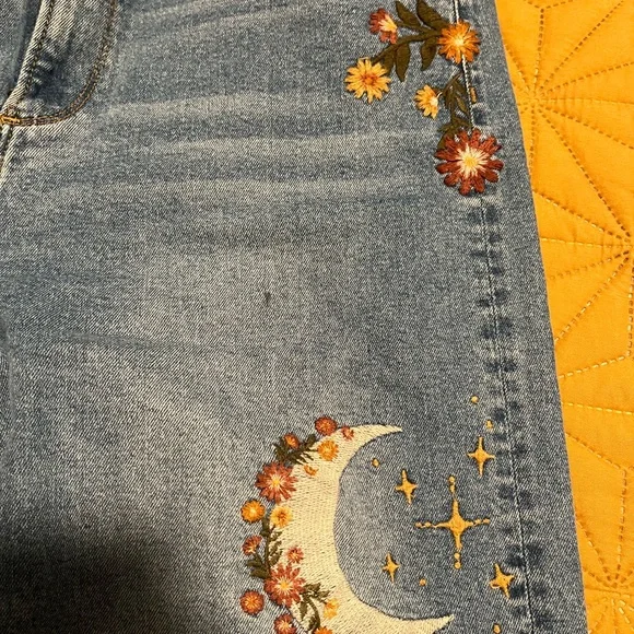 DRIFTWOOD Blue Flare Wide Leg Jeans with Artistic Embroidery - Picture 6 of 9